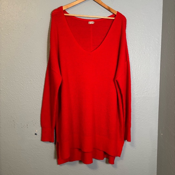 Free People All Mine‎ Oversized V Neck Knit Sweater Red Size XS Boho Fall - Picture 3 of 11